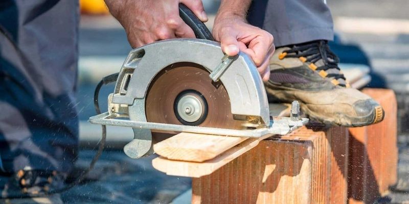 Features of Corded Circular Saw